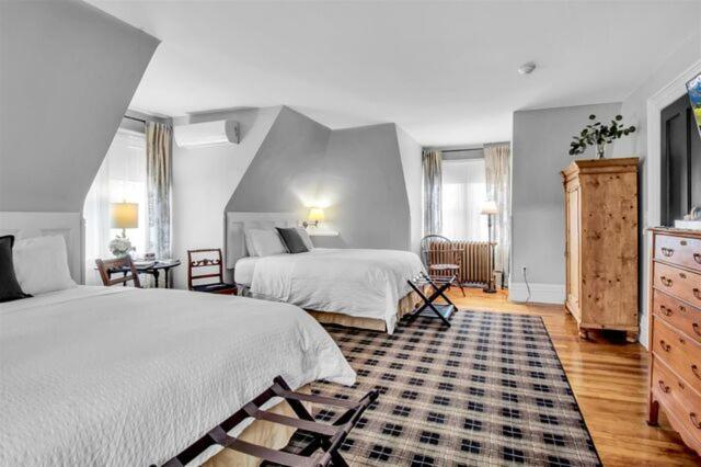Innbuffalo Off Elmwood Екстер'єр фото